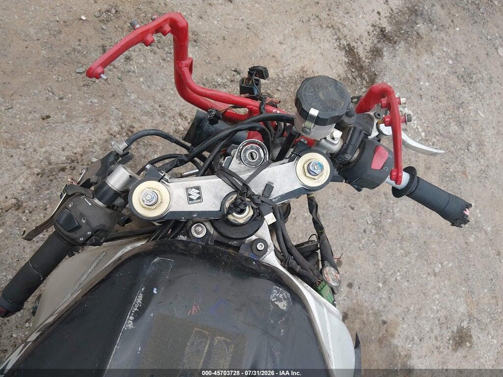 JS1GN7BA512101985 2001 SUZUKI GSX-R600 photo no. 7
