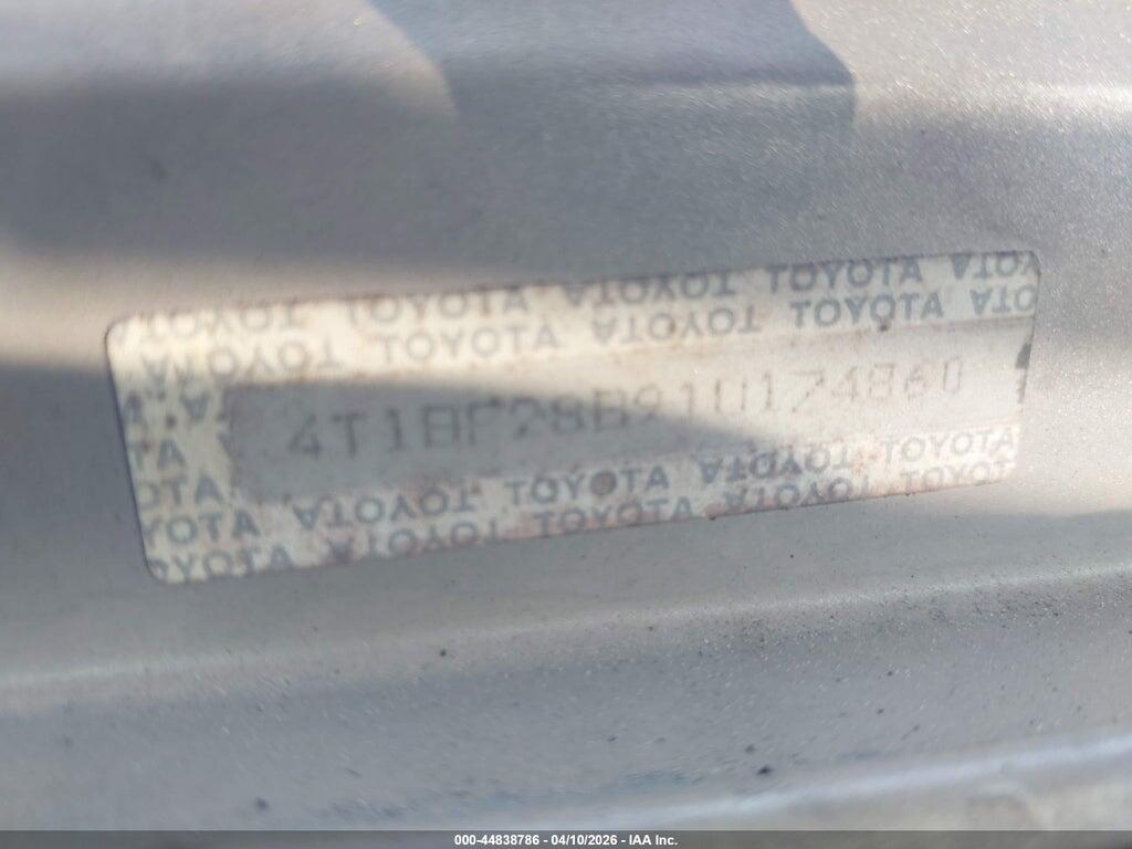 4T1BF28B91U174860 2001 TOYOTA AVALON photo no. 9
