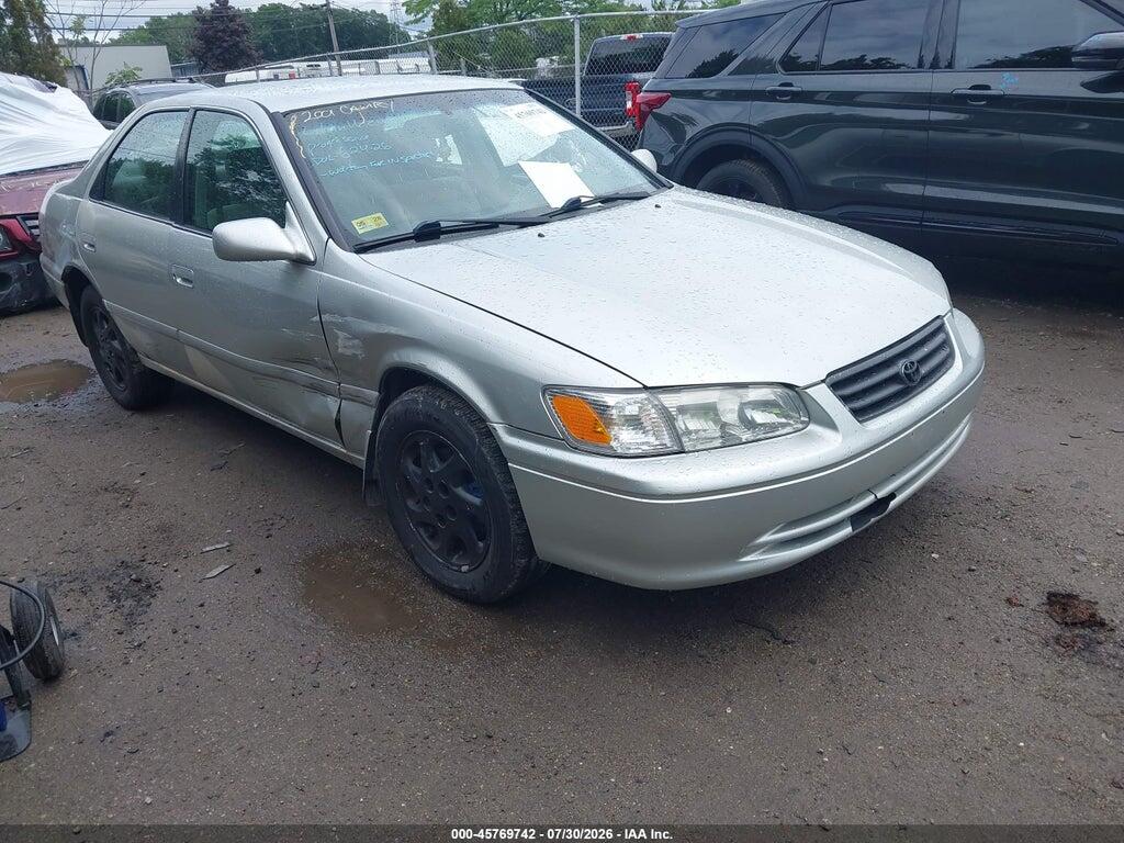 JT2BG22K210556870 2001 TOYOTA CAMRY photo no. 1