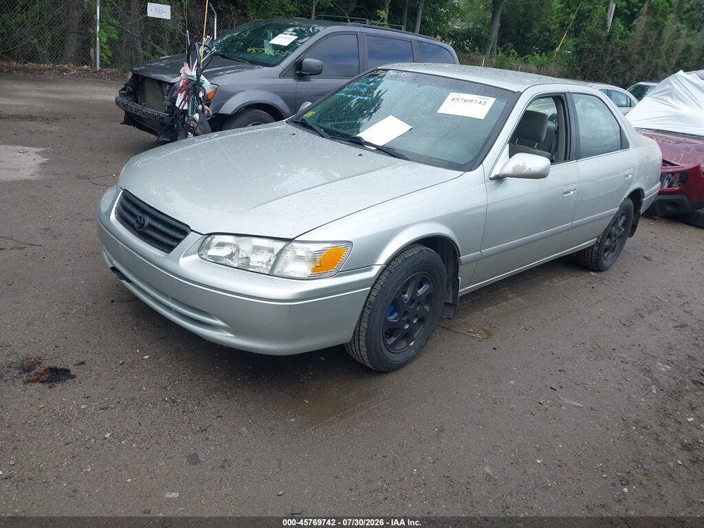 JT2BG22K210556870 2001 TOYOTA CAMRY photo no. 2