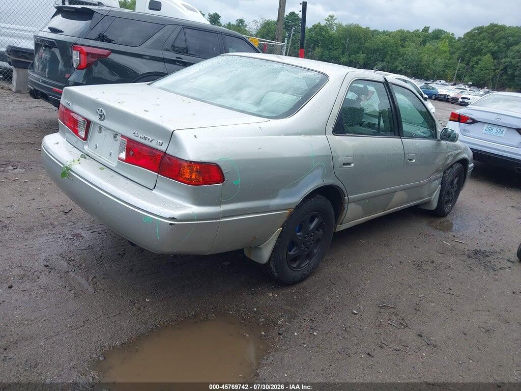 JT2BG22K210556870 2001 TOYOTA CAMRY photo no. 4
