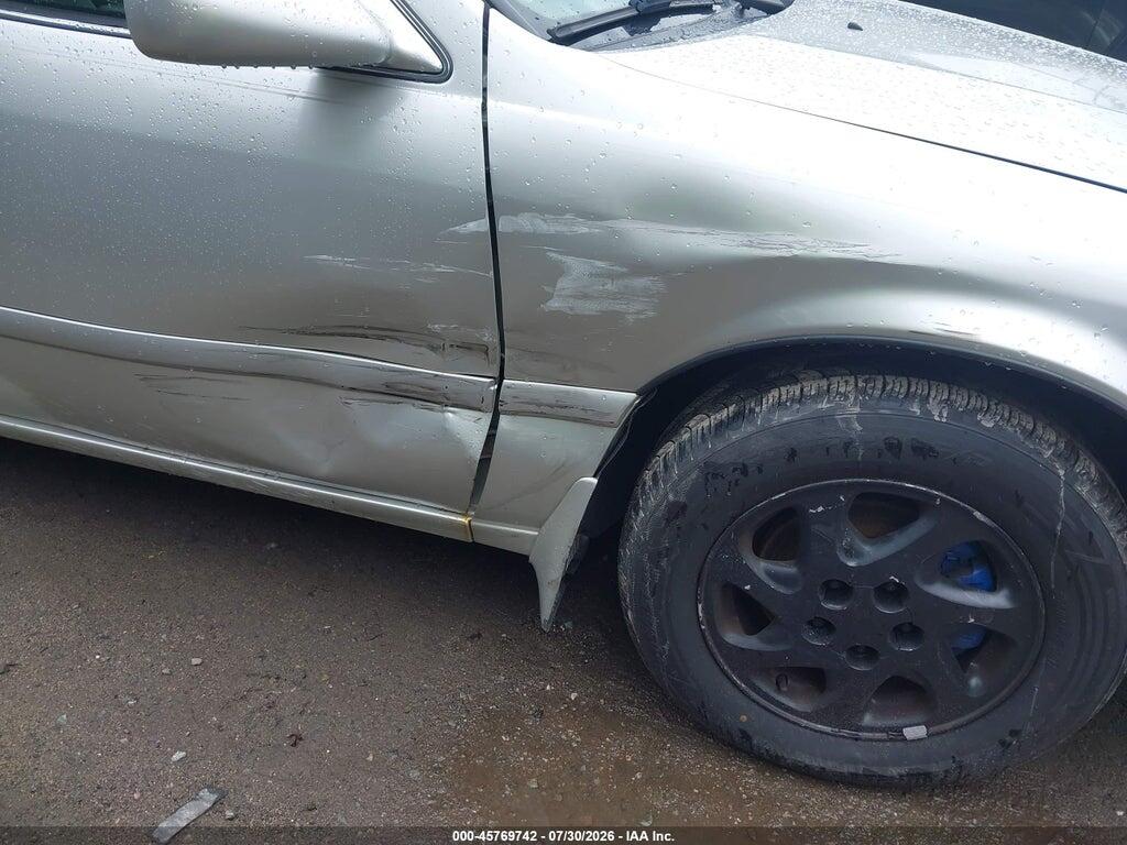 JT2BG22K210556870 2001 TOYOTA CAMRY photo no. 6