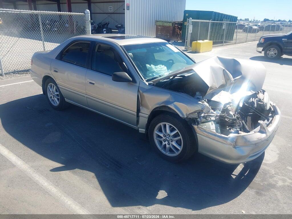 JT2BF22K710308388 2001 TOYOTA CAMRY photo no. 1