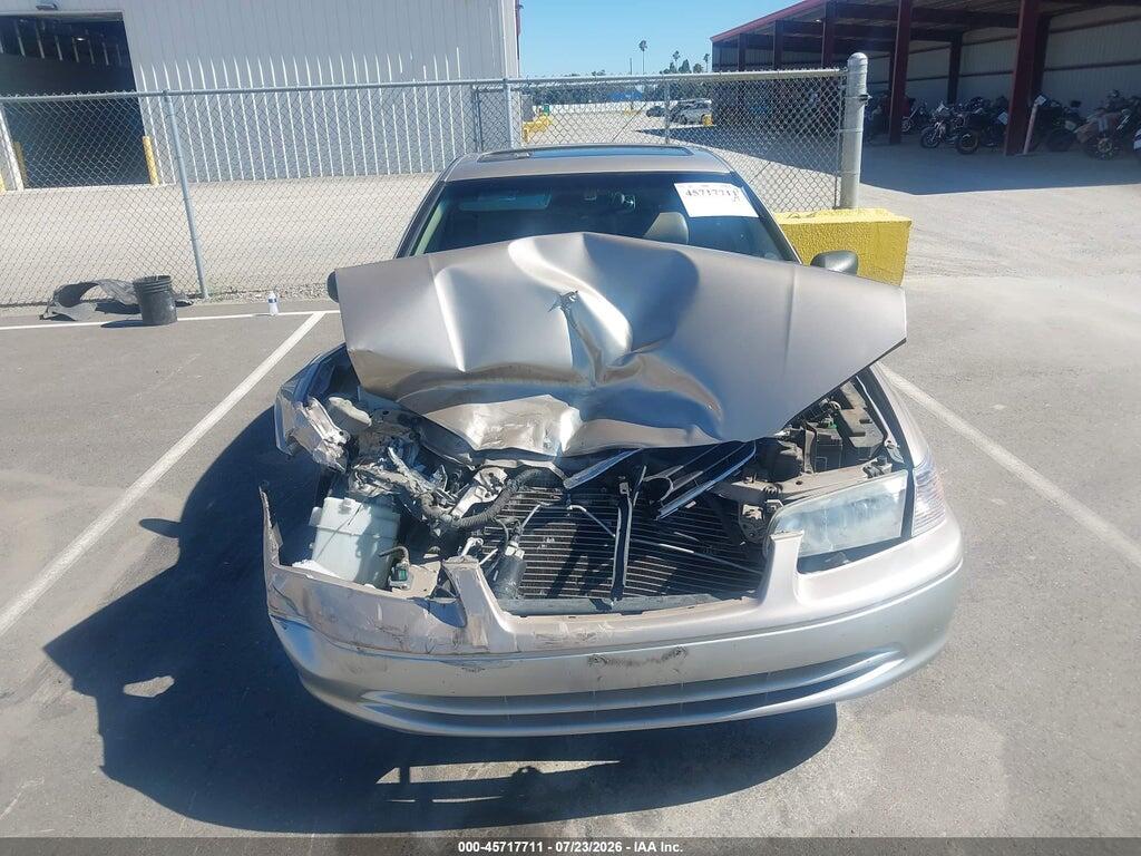 JT2BF22K710308388 2001 TOYOTA CAMRY photo no. 12