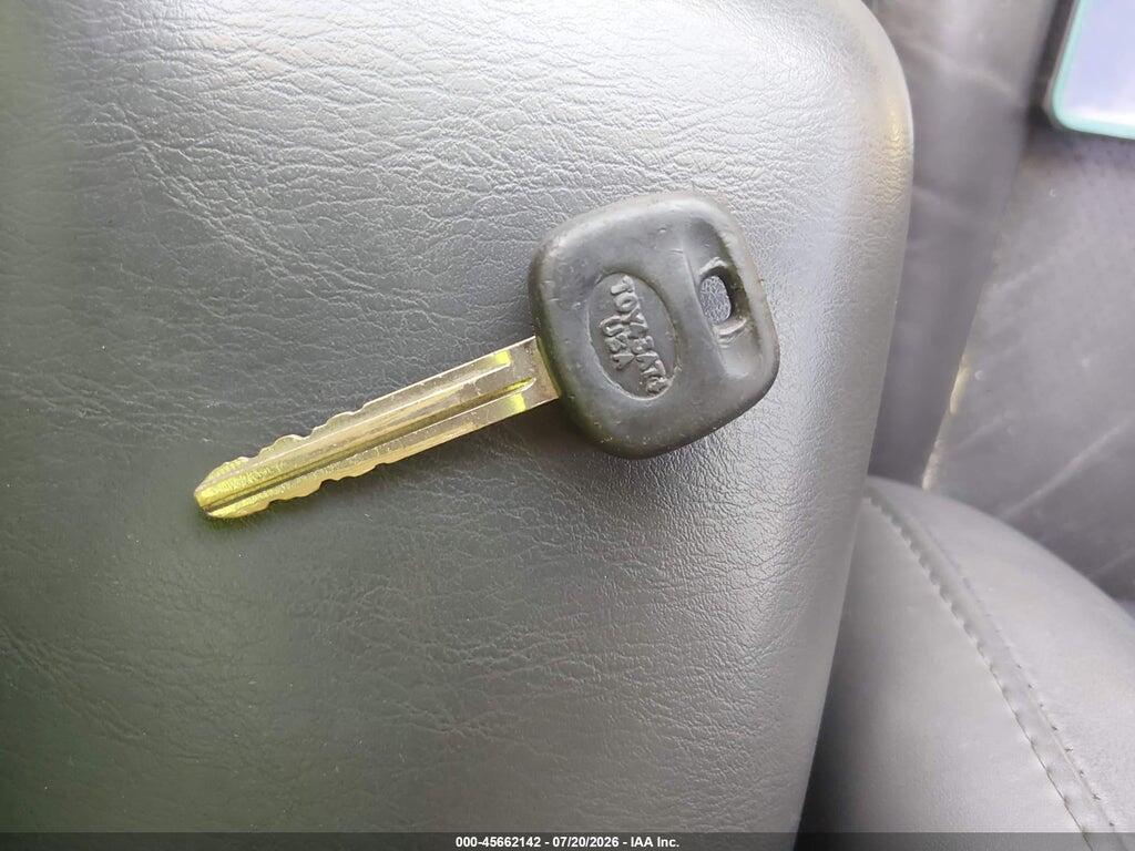 2T1CF22P41C479791 2001 TOYOTA CAMRY SOLARA photo no. 11