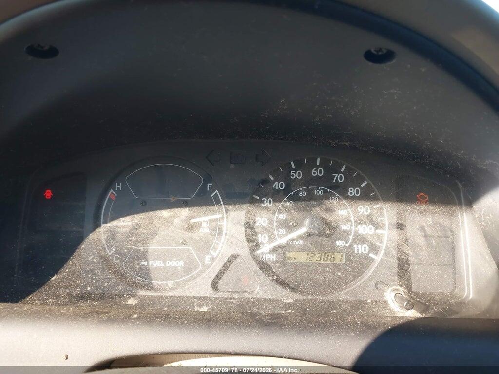 2T1BR12E11C401450 2001 TOYOTA COROLLA photo no. 7