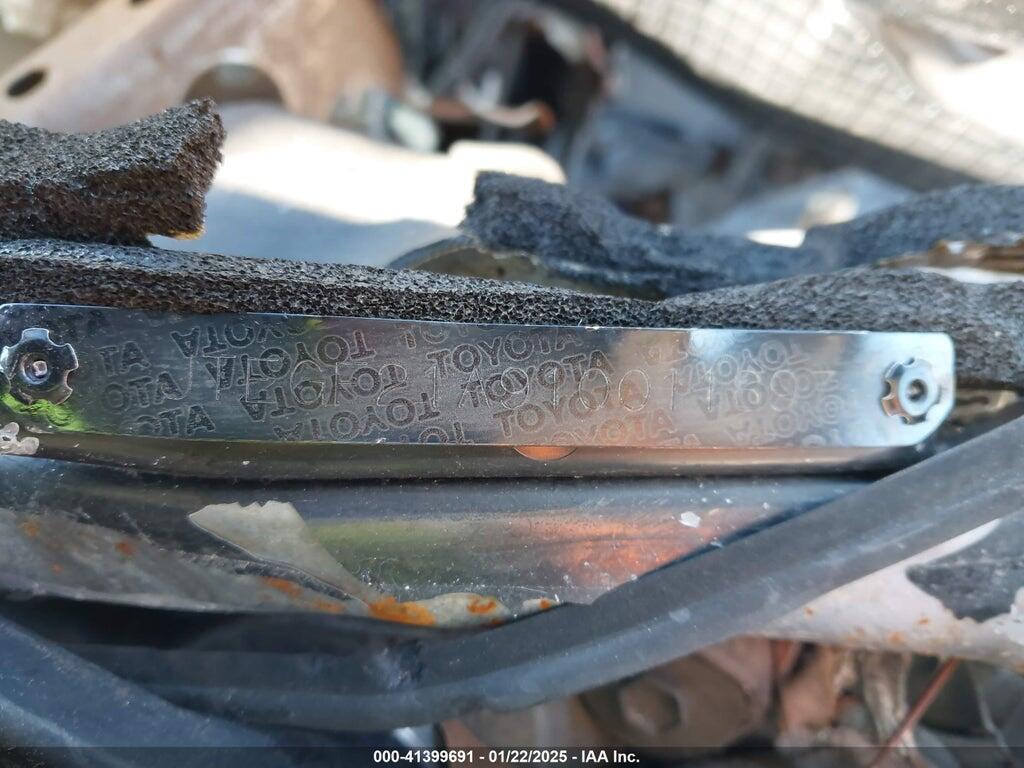 JTEGF21A910011897 2001 TOYOTA HIGHLANDER photo no. 9