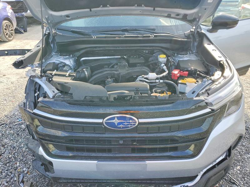 2025 SUBARU FORESTER TOURING — Фото 12 из 14