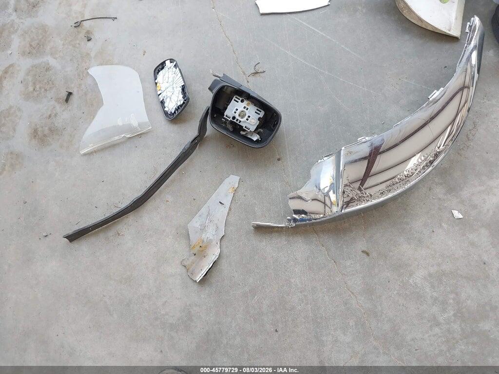 JT2BK12U610018005 2001 TOYOTA PRIUS photo no. 12