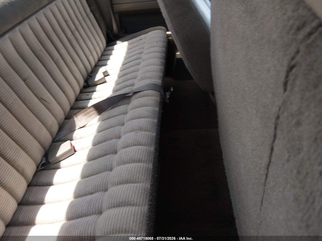 2GTEC19K7P1534697 1993 GMC SIERRA photo no. 8