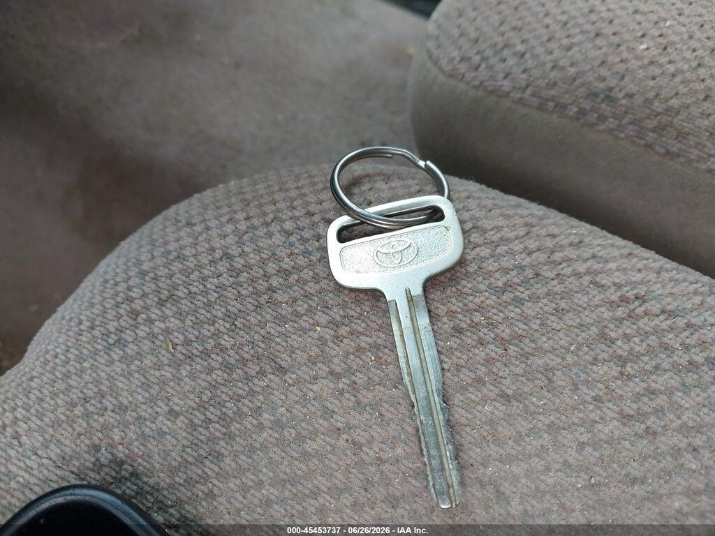 5TBBT44171S195824 2001 TOYOTA TUNDRA photo no. 11