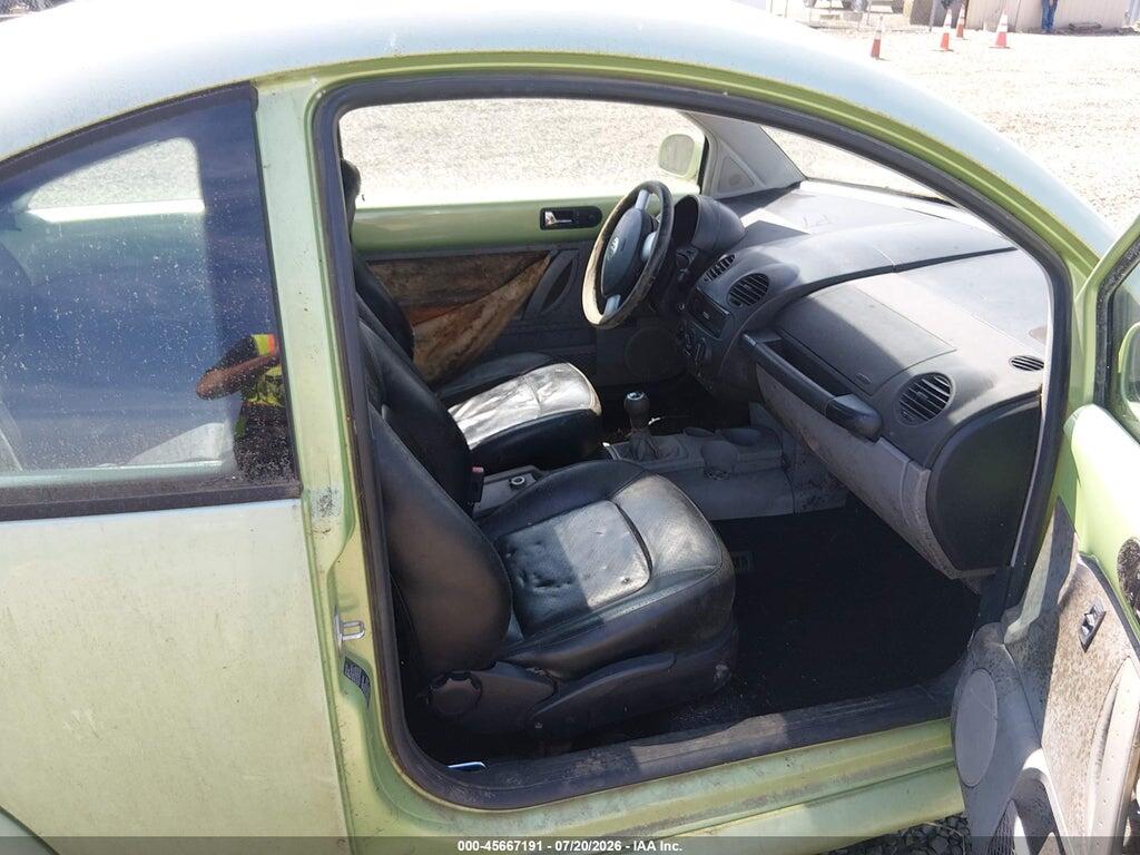 3VWCP21C41M441400 2001 VOLKSWAGEN NEW BEETLE photo no. 5