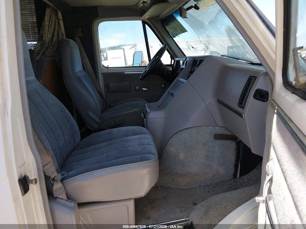 1GBKH37NXT3309938 1996 CHEVROLET G-P photo no. 5