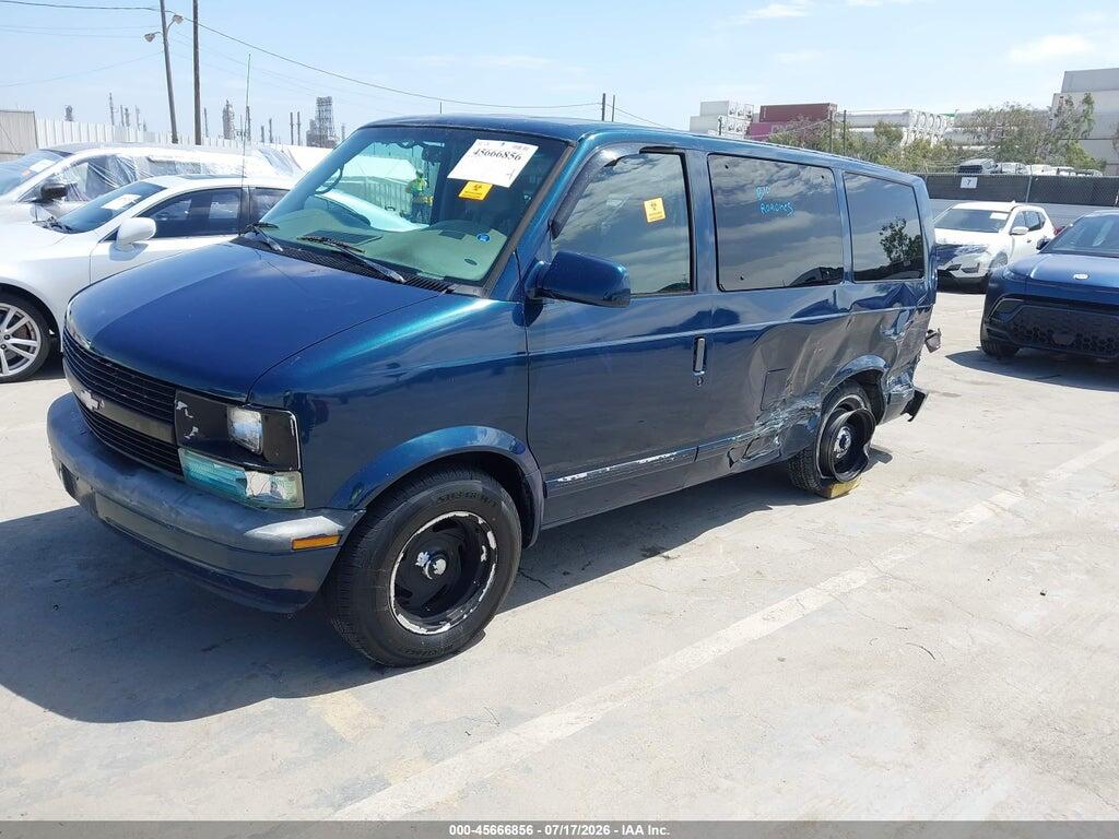 1GNDM19WXTB156405 1996 CHEVROLET ASTRO photo no. 2