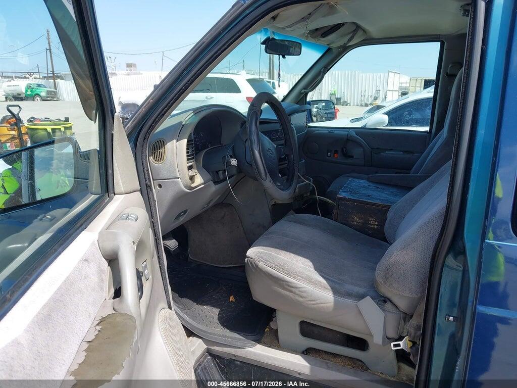 1GNDM19WXTB156405 1996 CHEVROLET ASTRO photo no. 5