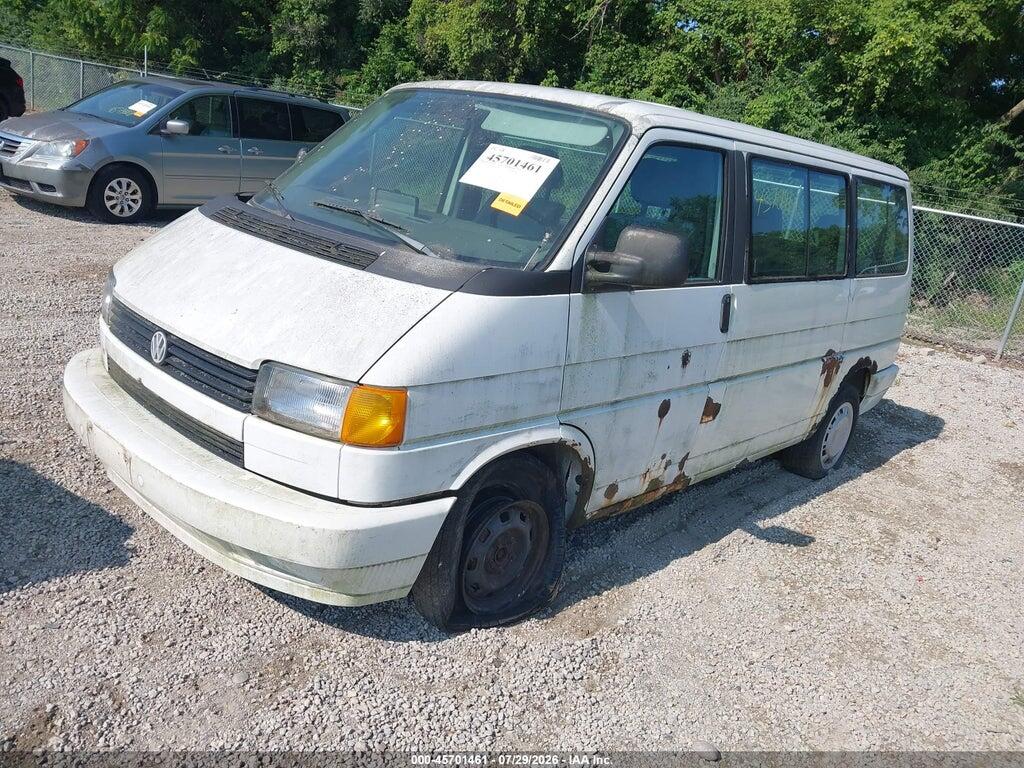 WV2KC0704PH058566 1993 VOLKSWAGEN EUROVAN photo no. 2
