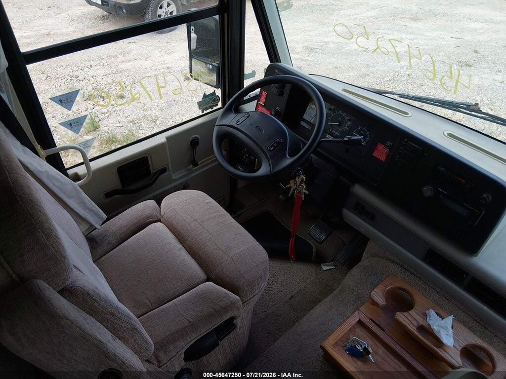 3FCMF53G9TJA00717 1996 FORD F530 photo no. 8