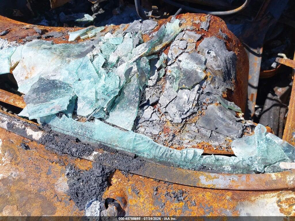 00000006Y81Z12967 1966 FORD THUNDERBIRD photo no. 9