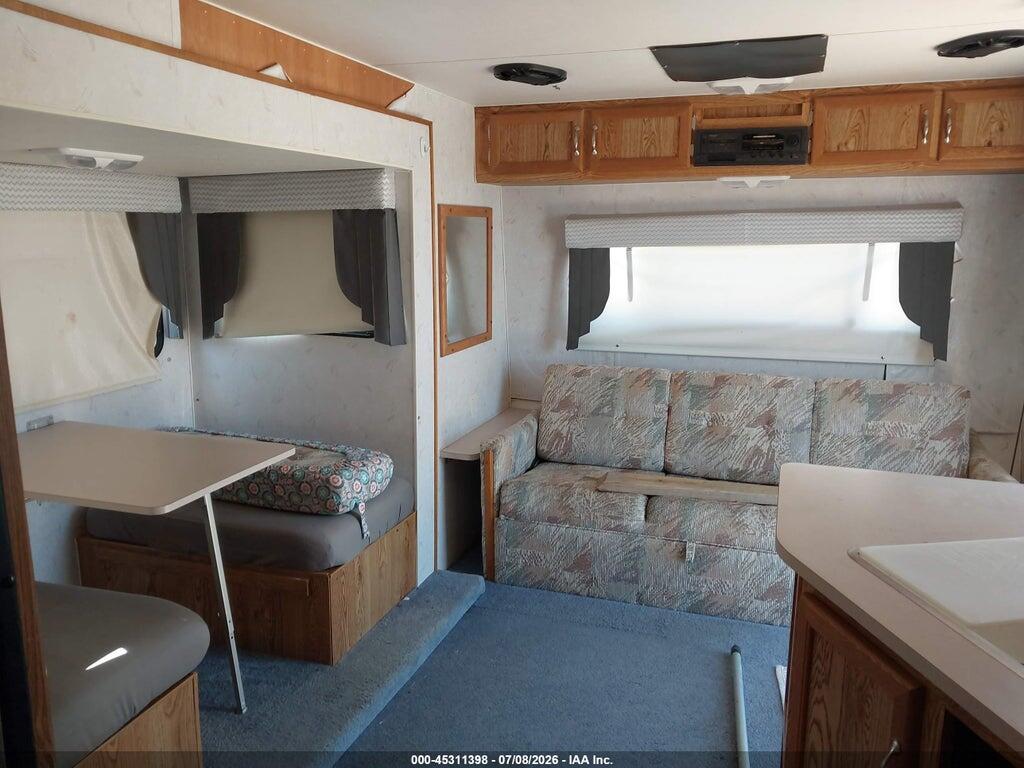 4DLRV2923T1009515 1996 PETERSON EXCEL photo no. 6
