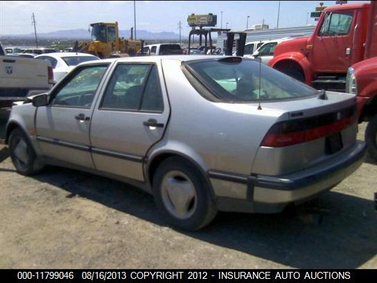 YS3CD68UXT1021554 1996 SAAB 9000 photo no. 3