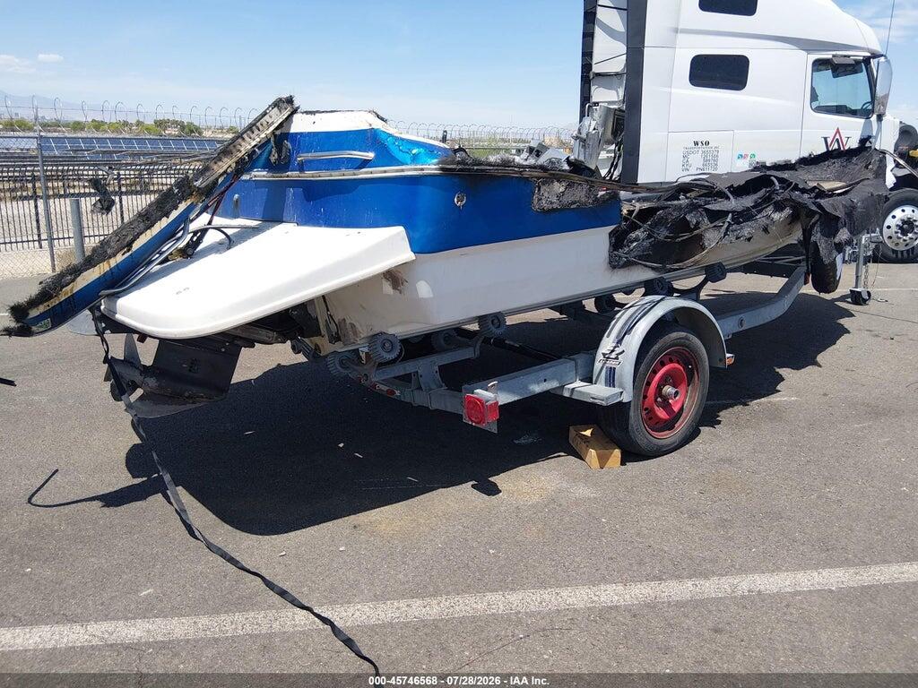 00000BL4E79CKC787 1987 BAYLINER OTHER photo no. 4