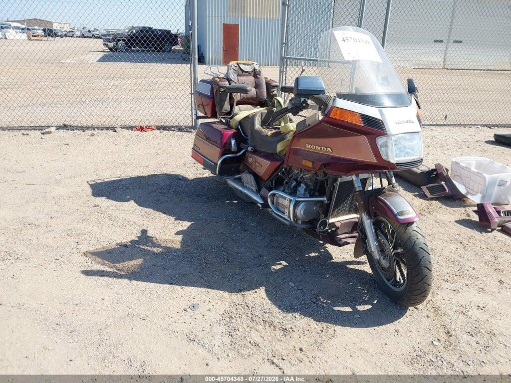 1HFSC1420HA306466 1987 HONDA GL1200 photo no. 1