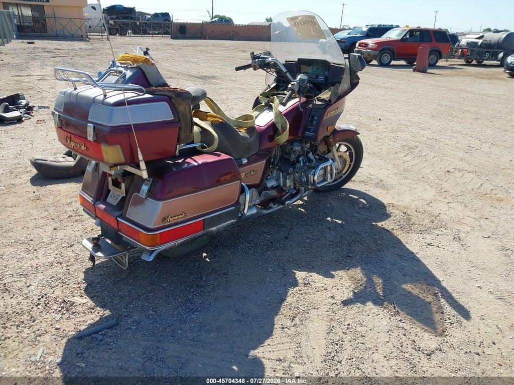 1HFSC1420HA306466 1987 HONDA GL1200 photo no. 4