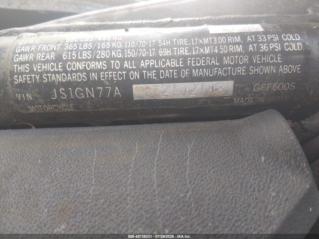 JS1GN77A1T2102188 1996 SUZUKI GSF600 photo no. 10