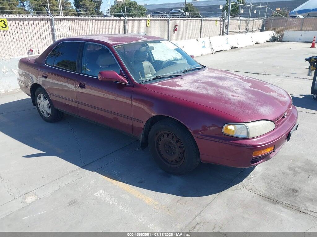 4T1BF12KXTU138262 1996 TOYOTA CAMRY photo no. 1