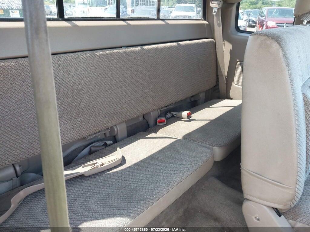JT4UN22D3T0022786 1996 TOYOTA T100 photo no. 8