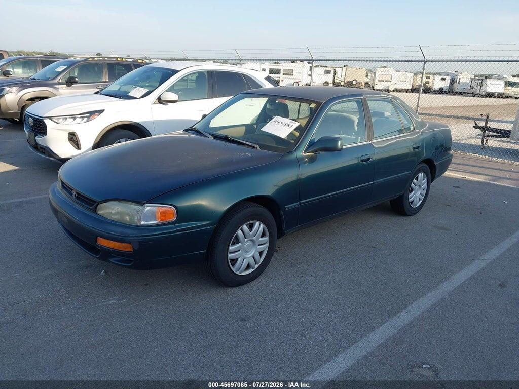 4T1BF12K5TU866331 1996 TOYOTA CAMRY photo no. 2