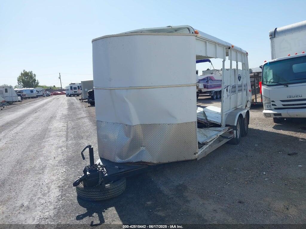 49SB72024TP008043 1996 TRAIL WEST HORSE TRAILER photo no. 2