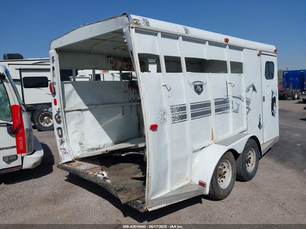 49SB72024TP008043 1996 TRAIL WEST HORSE TRAILER photo no. 4