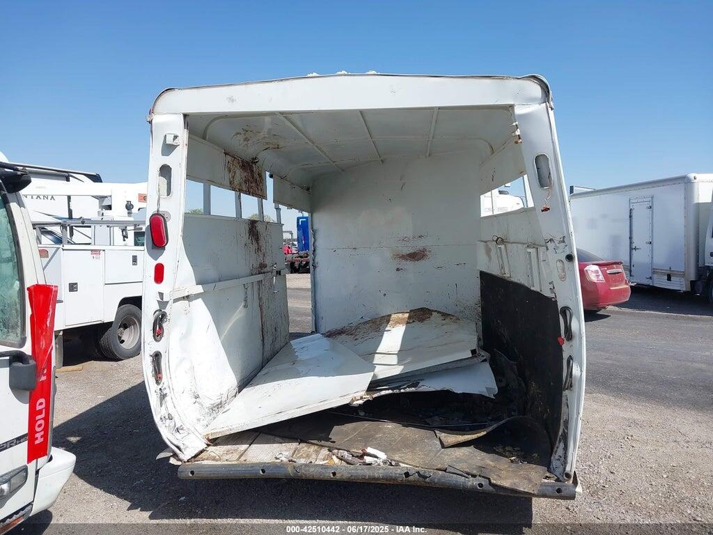 49SB72024TP008043 1996 TRAIL WEST HORSE TRAILER photo no. 6