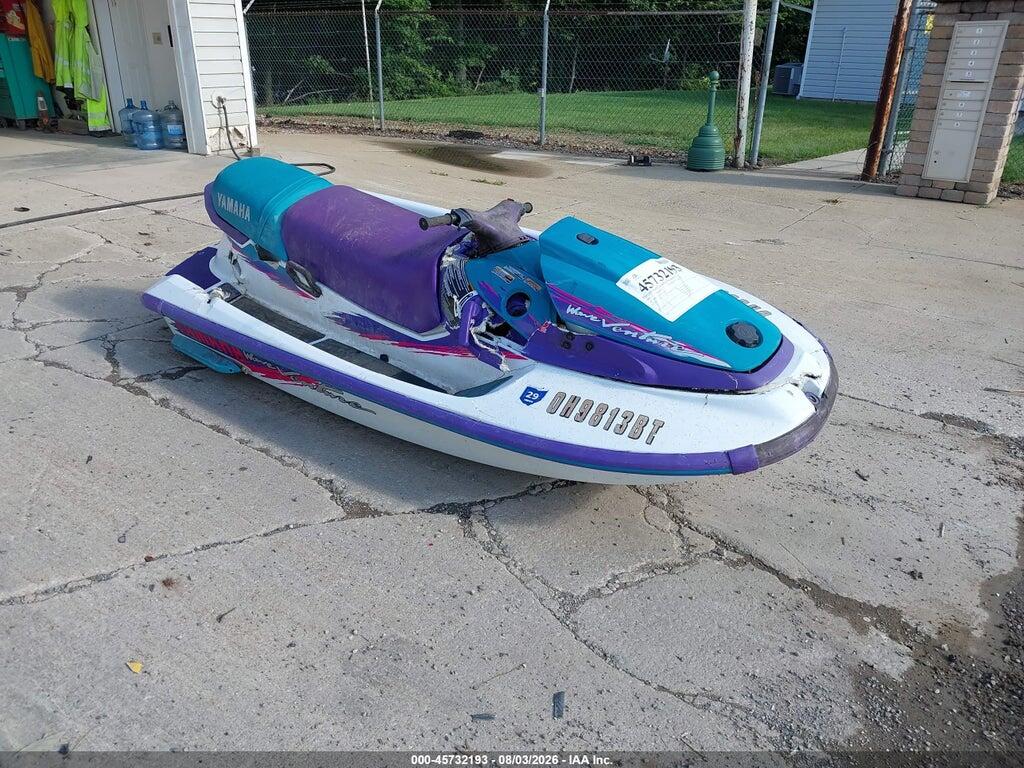 00000YAMA3142F696 1996 YAMAHA WAVEVENTURE 1100 photo no. 1