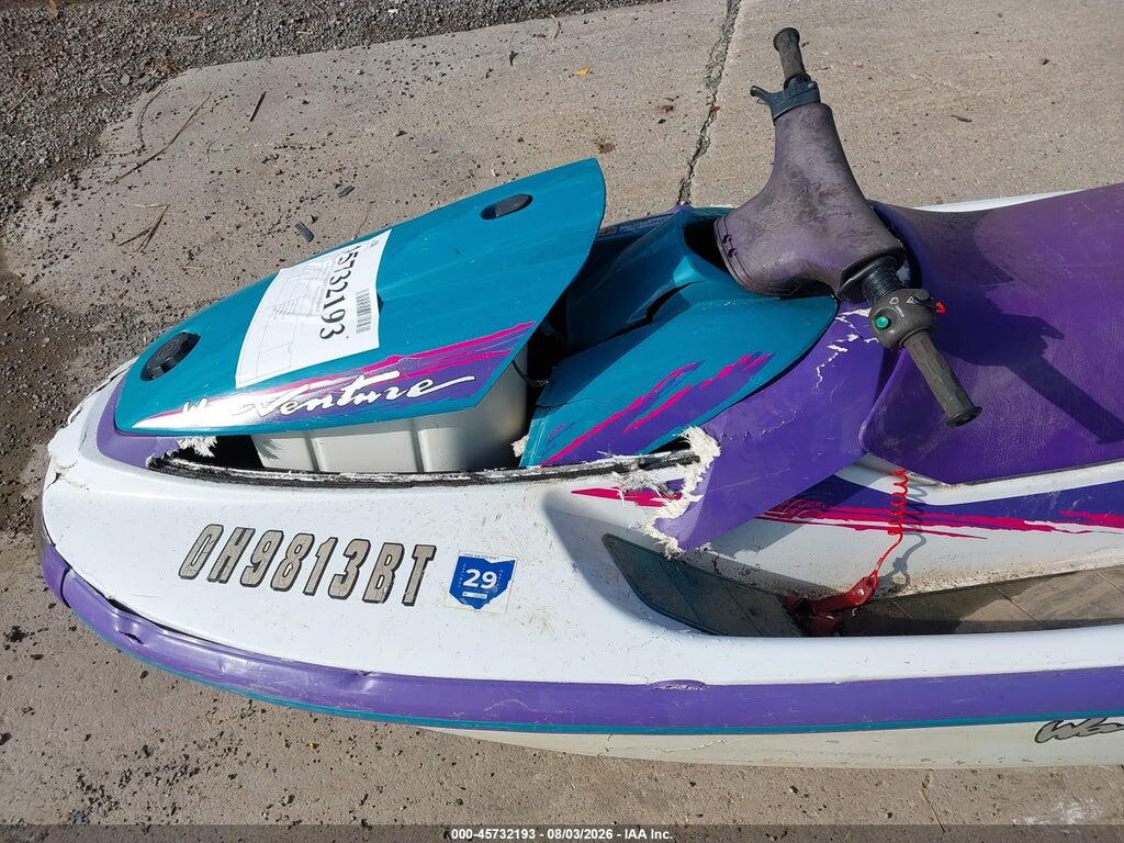 00000YAMA3142F696 1996 YAMAHA WAVEVENTURE 1100 photo no. 11