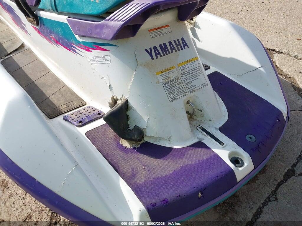 00000YAMA3142F696 1996 YAMAHA WAVEVENTURE 1100 photo no. 12