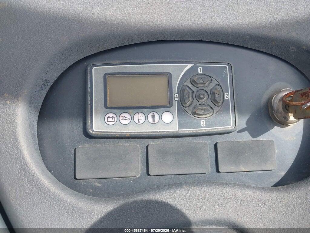 0000000C662V04397 1900 HYSTER FORKLIFT photo no. 7
