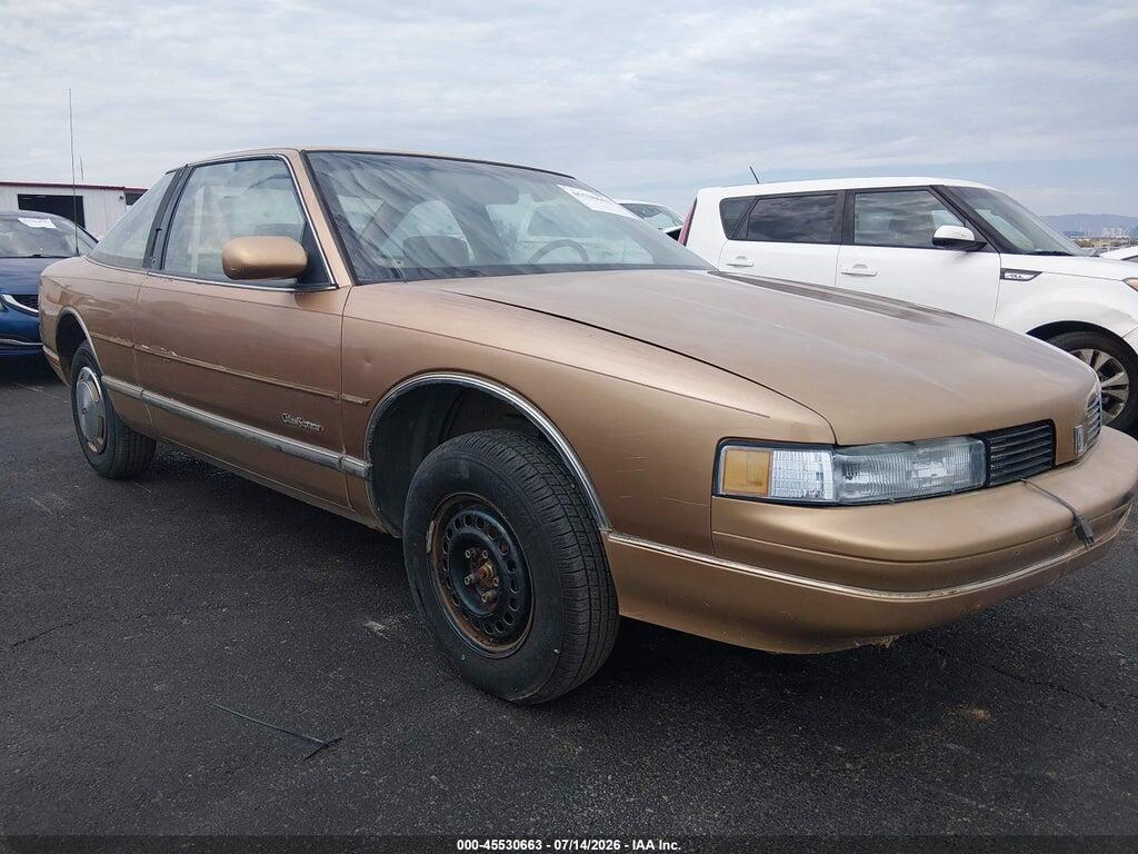 1989 OLDSMOBILE CUTLASS SUPREME 1G3WH14W3KD309108