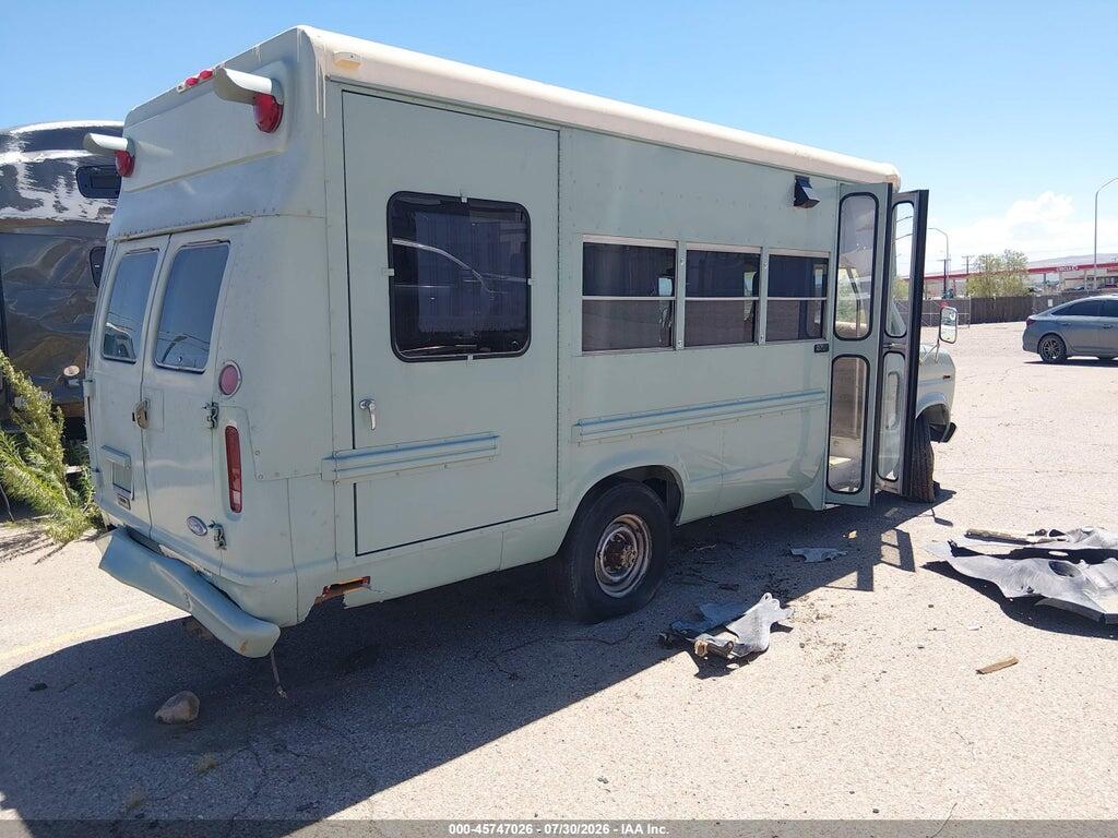 1FDJE34H1KHB05993 1989 FORD ECONOLINE photo no. 4