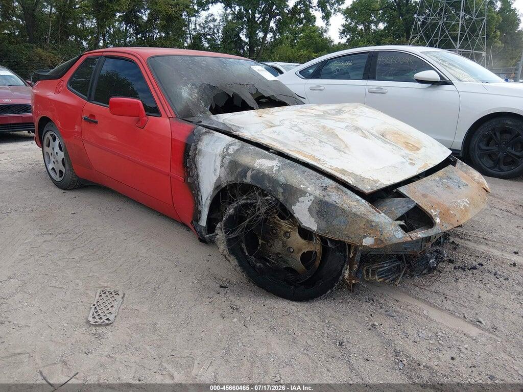 1989 PORSCHE 944 WP0AA2958KN150875