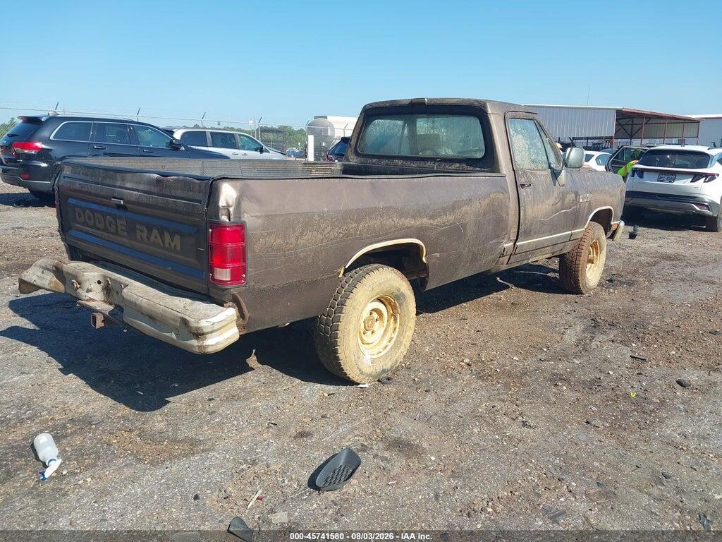 1B7HM06Y0KS111580 1989 DODGE W-SERIES photo no. 4