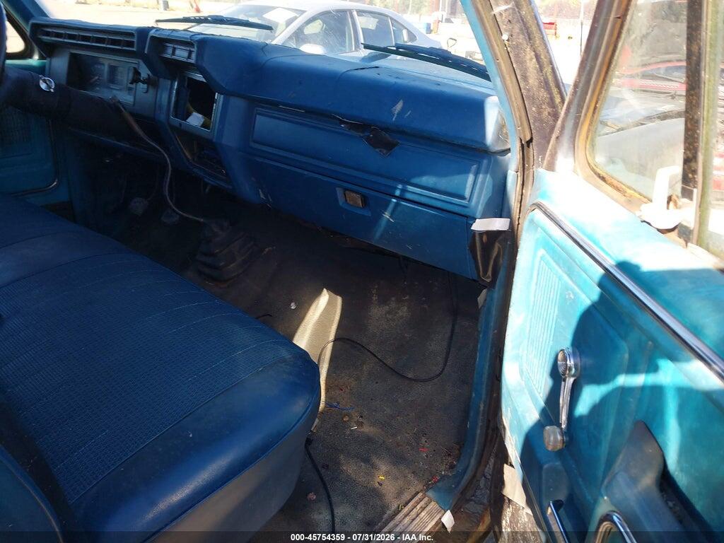 1FTDF15Y8DRA28909 1983 FORD F150 photo no. 5
