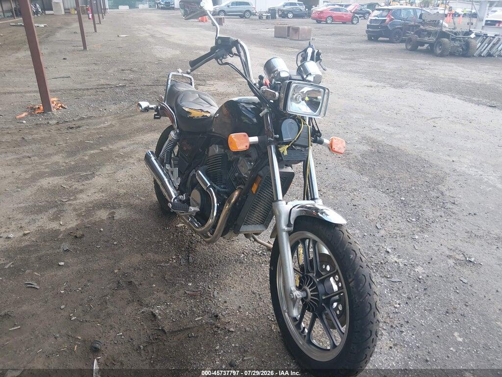 JH2PC0805EM105103 1984 HONDA VT500 photo no. 1