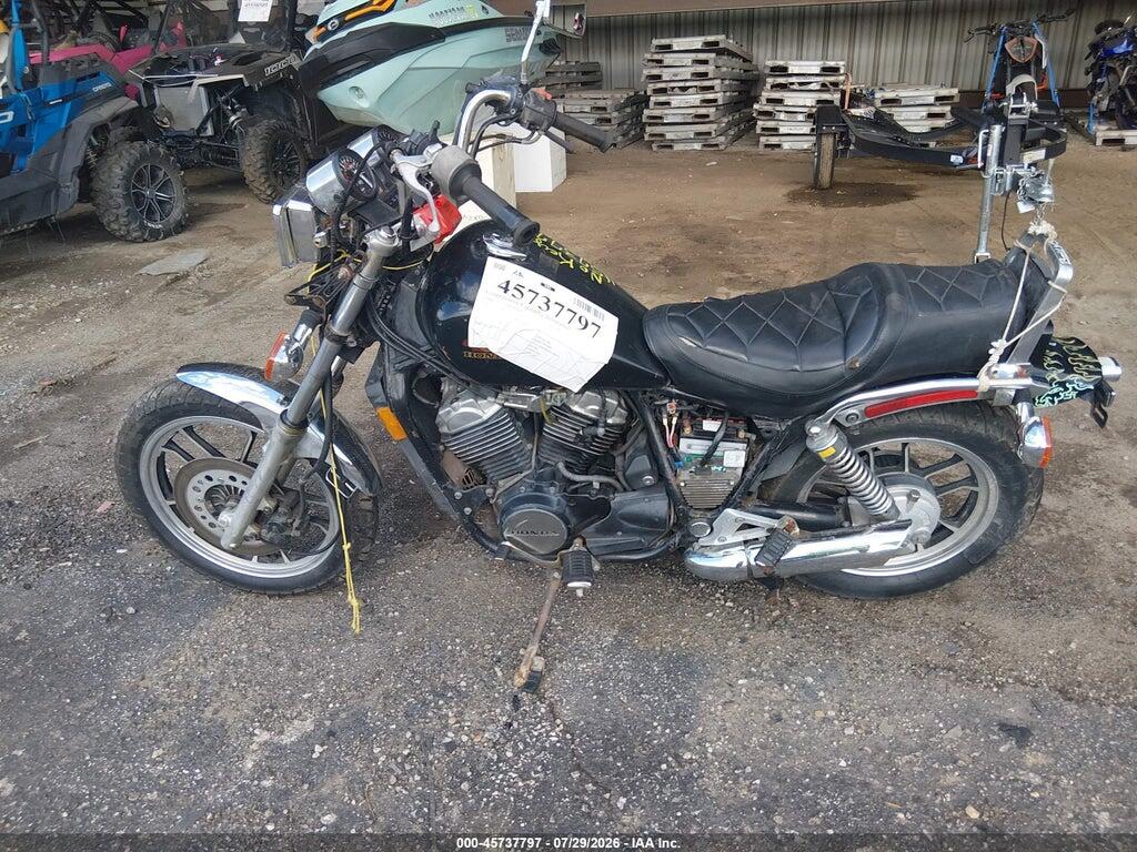 JH2PC0805EM105103 1984 HONDA VT500 photo no. 12