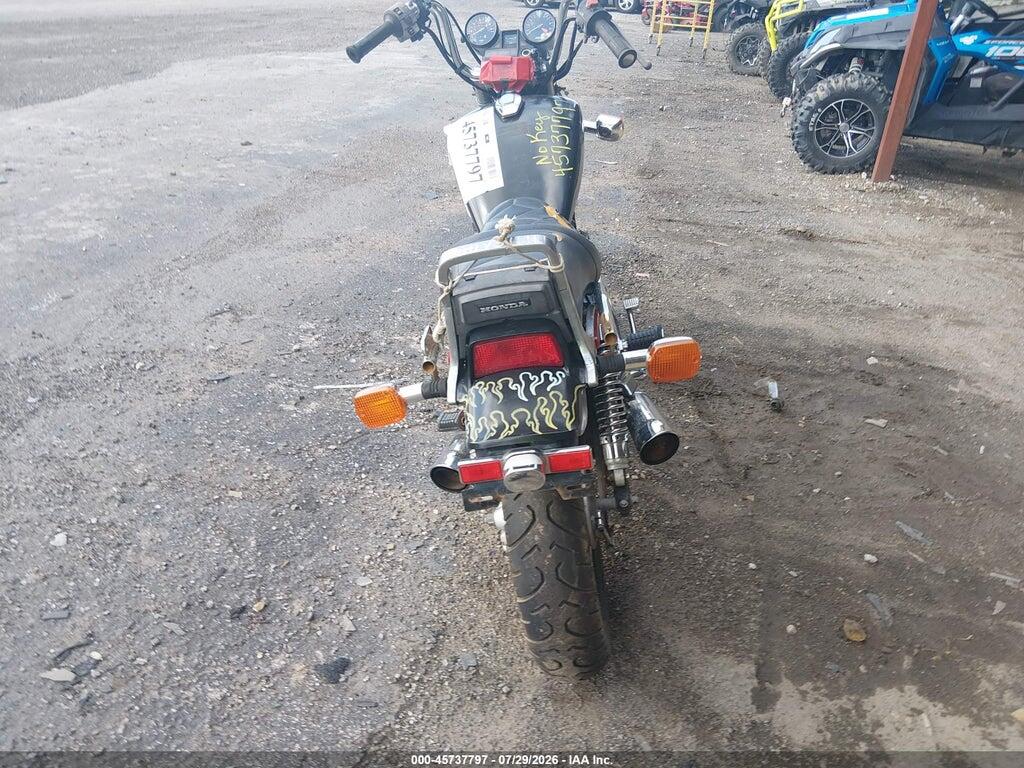 JH2PC0805EM105103 1984 HONDA VT500 photo no. 6