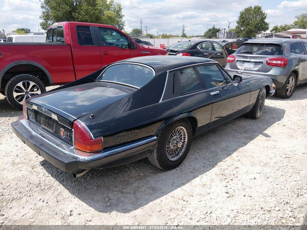 SAJNV5844EC116840 1984 JAGUAR XJS photo no. 4