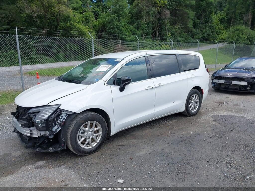 2C4RC1BG2VR562753 2027 CHRYSLER PACIFICA photo no. 2