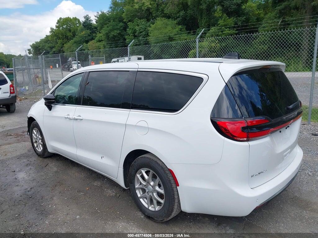 2C4RC1BG2VR562753 2027 CHRYSLER PACIFICA photo no. 3