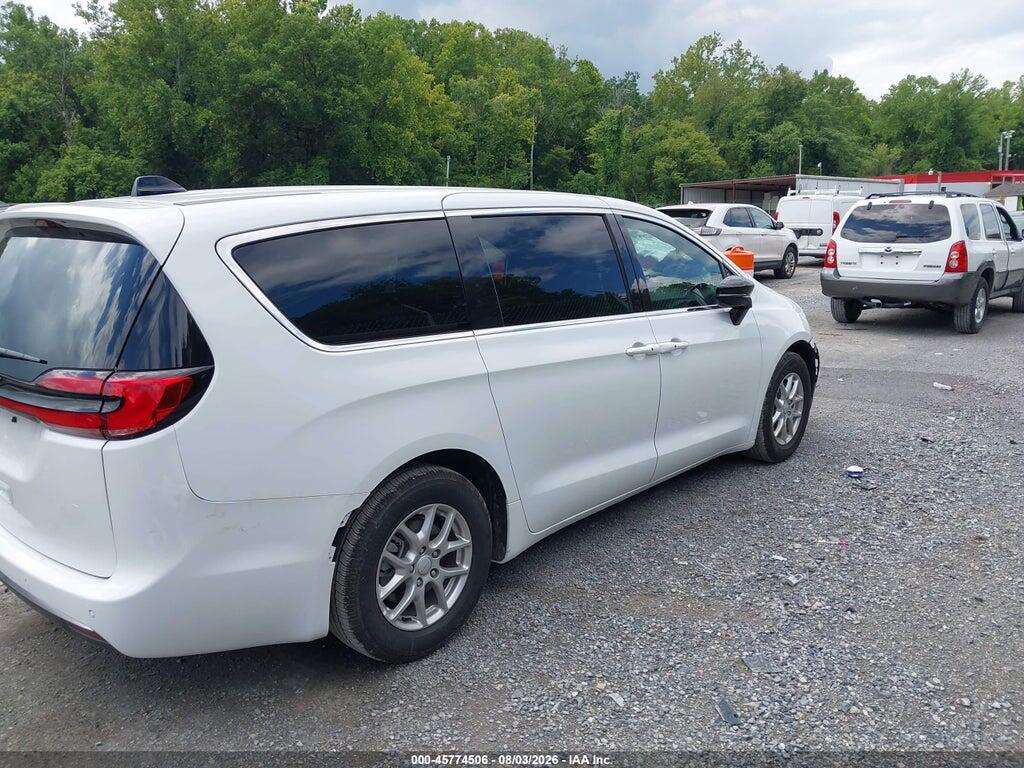 2C4RC1BG2VR562753 2027 CHRYSLER PACIFICA photo no. 4